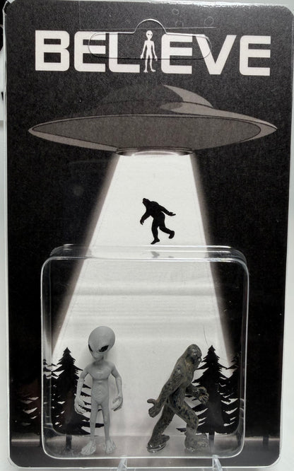 Grey Alien & Bigfoot UFO Abduction Believe Miniature Figures
