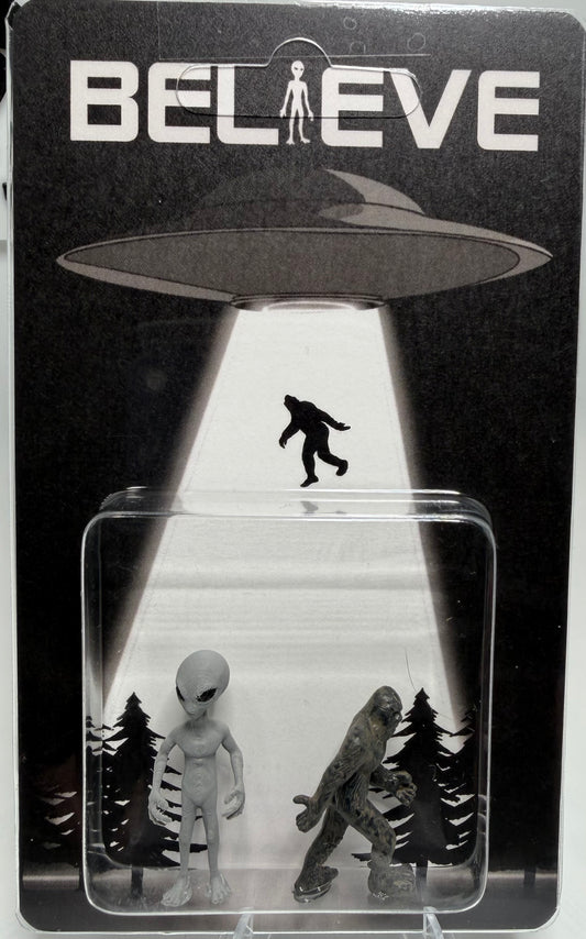 Grey Alien & Bigfoot UFO Abduction Believe Miniature Figures