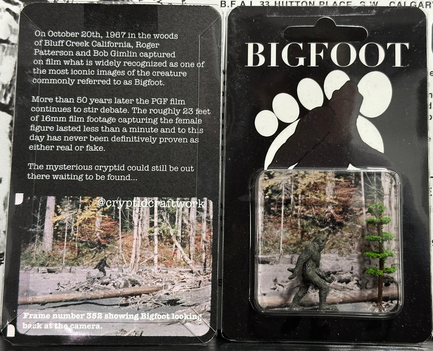 Bigfoot Miniature Custom Carded Retro Figure Noir Design with Tree