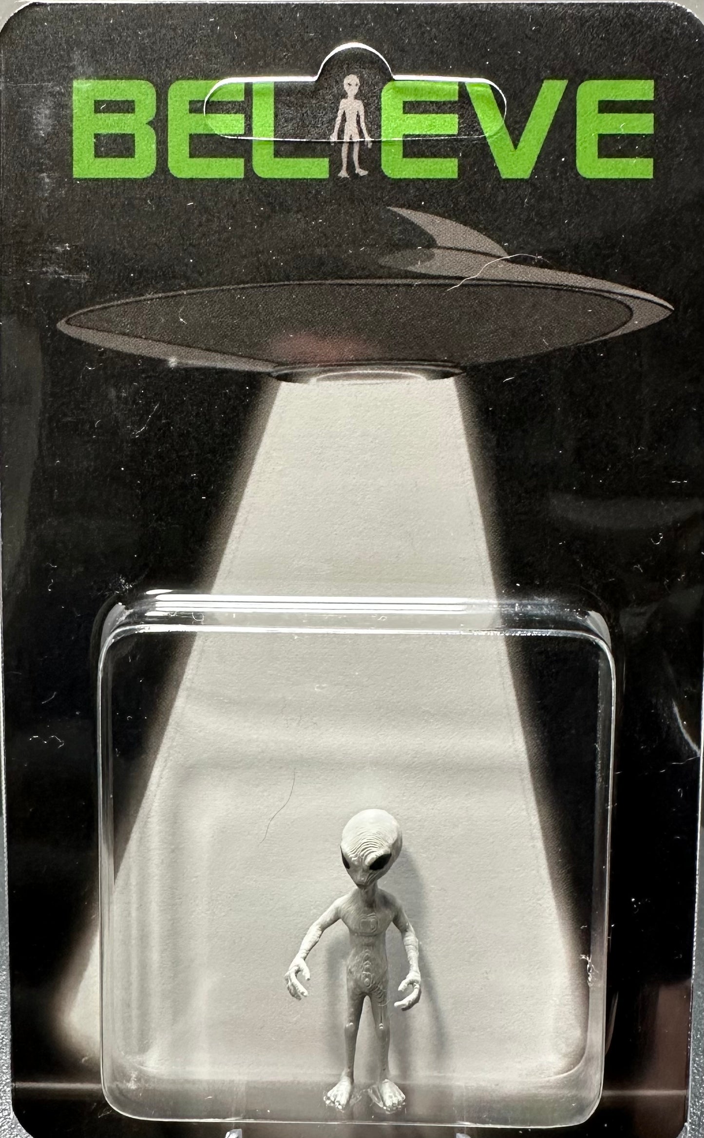 Grey Alien UFO Abduction Believe Custom Carded Miniature Figure