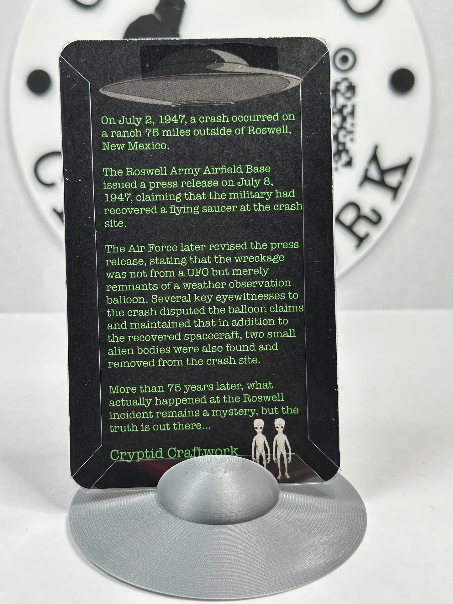 Grey Alien UFO Abduction Believe Custom Carded Miniature Figure with UFO Stand!
